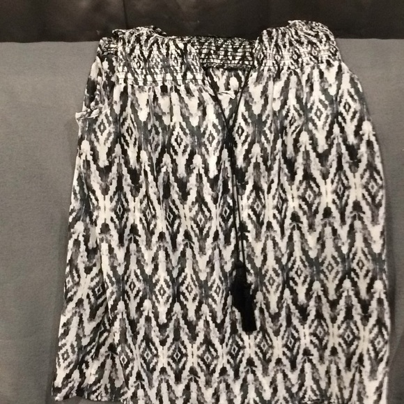 Iz top - Picture 1 of 2